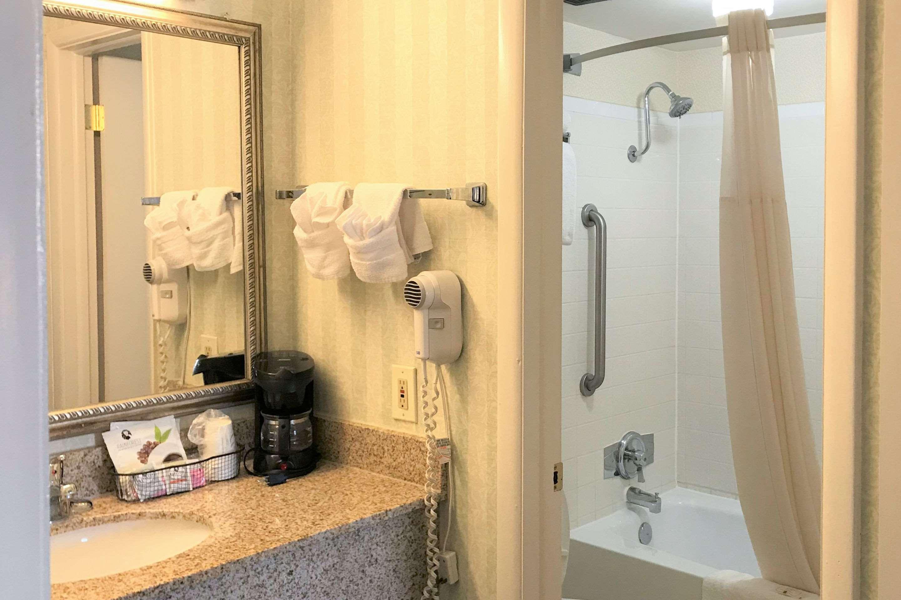 Quality Inn Fredericksburg Near Historic Downtown Exterior photo