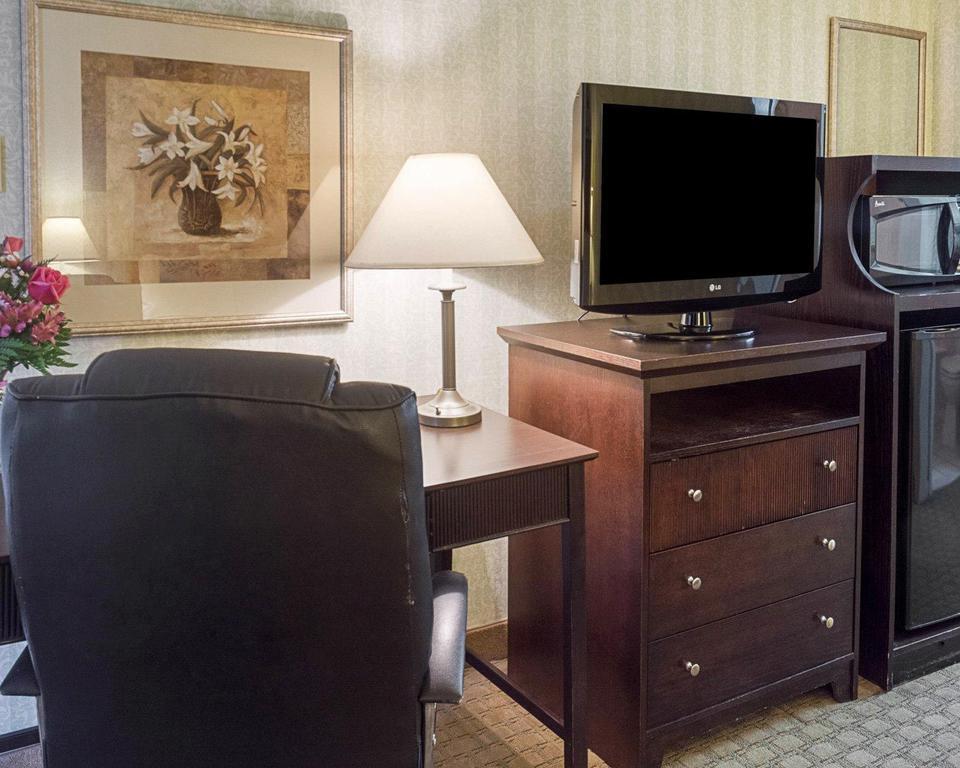 Quality Inn Fredericksburg Near Historic Downtown Exterior photo